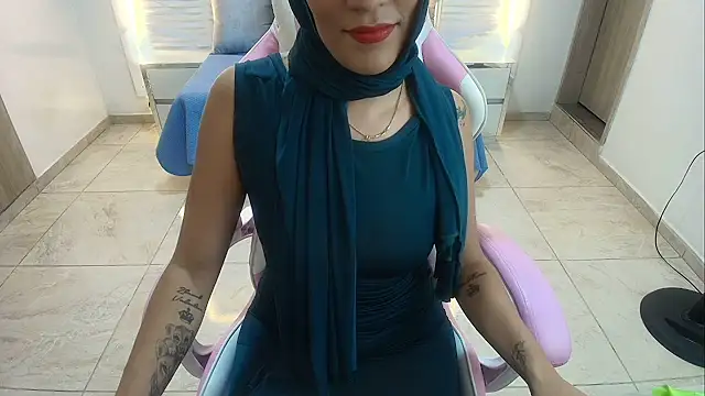 Zulema hamdi online show from February 2025 07:27:01 PM