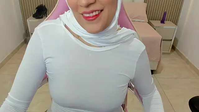 Zulema hamdi online show from March 2025 02:09:02 AM