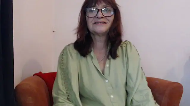 hotlinda45 online show from September 2025 05:15:02 PM