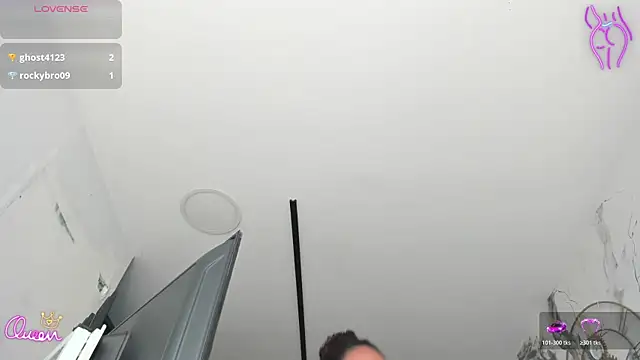 DalayMoore online show from April 2026 07:53:01 PM