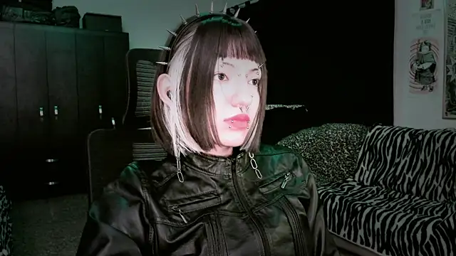 roxy toxic online show from April 2026 12:59:02 AM