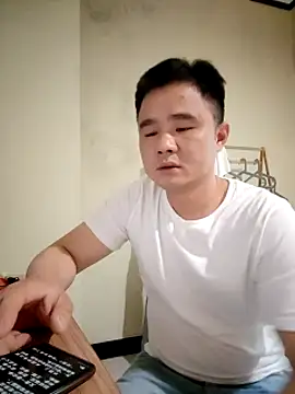 Snapshot of goodboyfcy chatting on February 2025 01:00:02 PM goodboyfcy online show from February 2025 01:00:02 PM