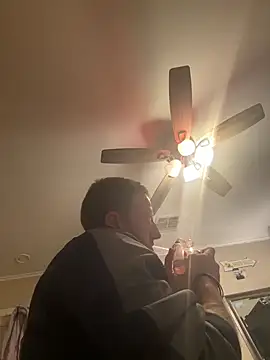 Snapshot of biggzee6 chatting on February 2026 04:58:02 PM biggzee6 online show from February 2026 04:58:02 PM