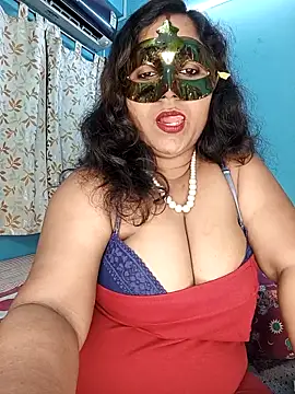 Snapshot of hevensex143 chatting on May 2026 07:52:01 PM hevensex143 online show from May 2026 07:52:01 PM