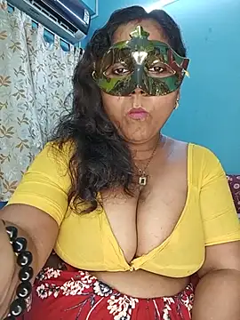 Snapshot of hevensex143 chatting on June 2026 08:08:01 PM hevensex143 online show from June 2026 08:08:01 PM