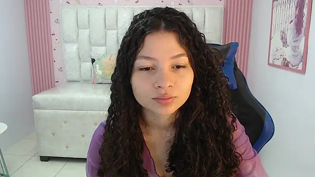 shalon diaz s online show from September 2025 12:59:02 PM