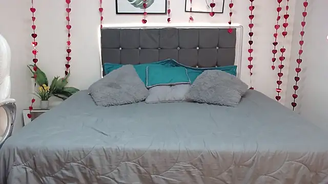 MysticMature online show from February 2025 01:47:02 AM