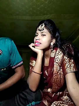 Hot couple 1 online show from March 2025 04:51:01 PM