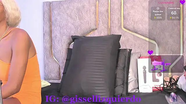 Liincostelloo online show from May 2026 01:25:02 AM