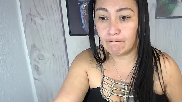 JULIANAWET69 online show from November 2025 04:04:01 AM