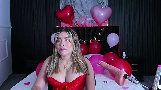 Gigidoll online show from February 2025 12:03:02 PM