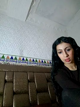 majdolin78 online show from February 2025 04:36:02 PM