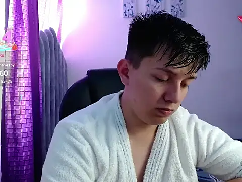 Alan red online show from September 2025 03:25:01 PM