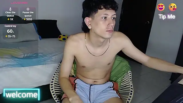Snapshot of cute_mathew chatting on March 2025 05:11:02 AM cute mathew online show from March 2025 05:11:02 AM