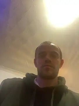 Snapshot of wyattstone chatting on February 2026 10:37:02 PM wyattstone online show from February 2026 10:37:02 PM