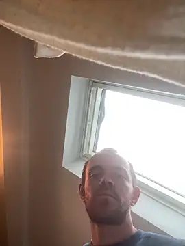 Snapshot of wyattstone chatting on February 2026 03:49:02 PM wyattstone online show from February 2026 03:49:02 PM