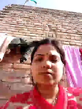 Snapshot of Bina_Bhanot chatting on February 2025 04:48:01 AM Bina Bhanot online show from February 2025 04:48:01 AM