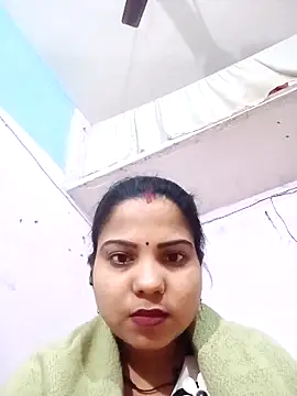 Snapshot of Bina_Bhanot chatting on November 2025 05:42:02 AM Bina Bhanot online show from November 2025 05:42:02 AM