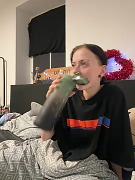 Ciara2004 online show from February 2026 01:48:02 AM