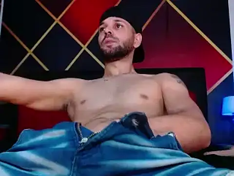 Cristian white online show from March 2025 07:12:01 PM