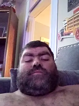 Rcraigue4 online show from October 2025 10:32:02 PM