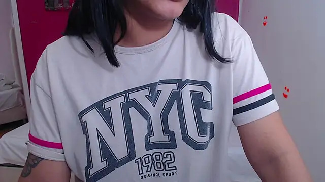 tinyy whore18 online show from March 2025 03:07:01 PM