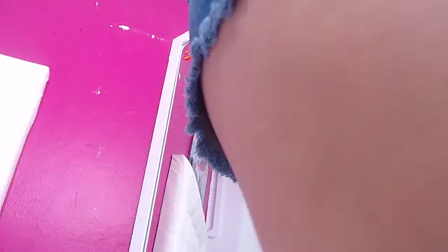 tinyy whore18 online show from January 2026 12:48:02 AM