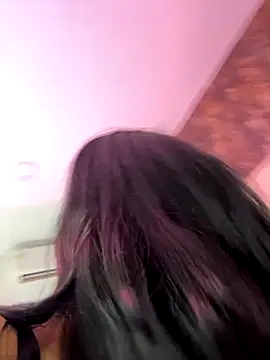 Bella Smiith  online show from November 2025 07:27:01 PM