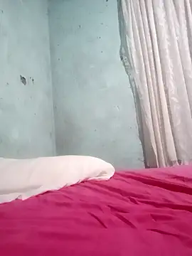 Slendaboy01 online show from January 2026 11:28:01 PM