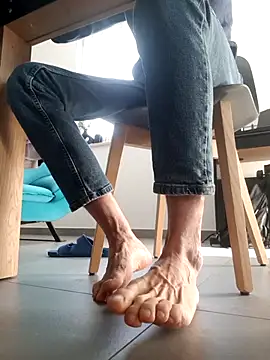 Masterclassyfeet online show from April 2026 07:03:02 AM