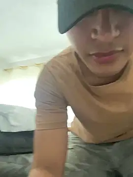 Snapshot of Diegosavage3 chatting on February 2025 08:47:01 PM Diegosavage3 online show from February 2025 08:47:01 PM