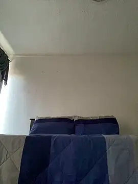 Snapshot of Diegosavage3 chatting on September 2025 09:15:01 PM Diegosavage3 online show from September 2025 09:15:01 PM