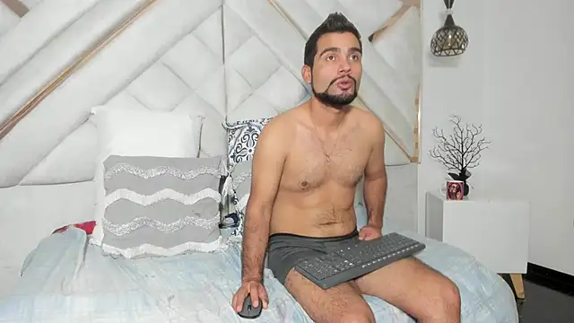 luxurycoupl online show from March 2025 09:26:01 AM