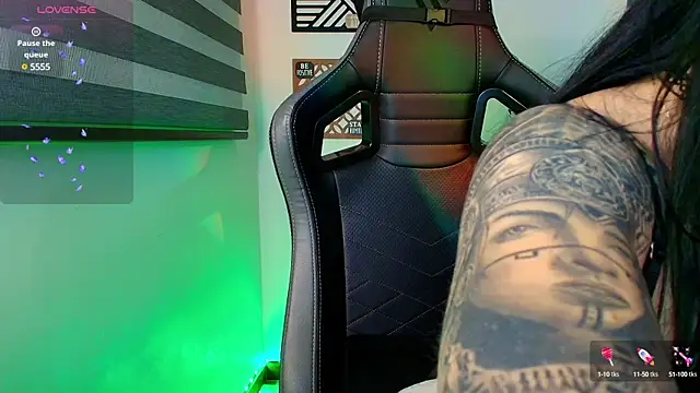 love sharol  online show from March 2025 01:32:02 AM