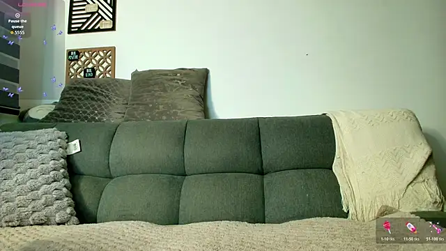 love sharol  online show from October 2025 03:30:01 AM