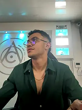 Thonny-becker online show from October 2025 10:47:01 PM