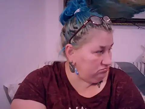 mayamayx online show from December 2025 03:40:02 PM