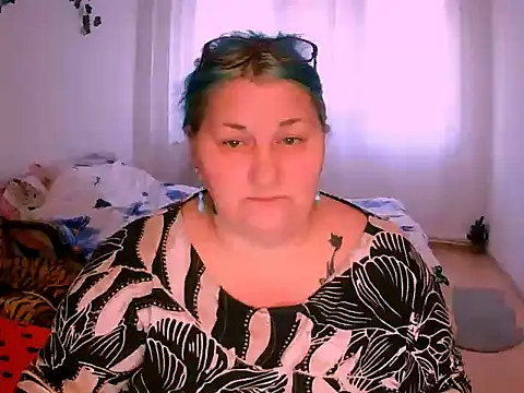 mayamayx online show from January 2026 02:21:01 PM