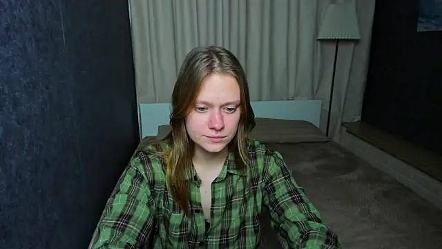 TessaSwans online show from January 2025 07:11:01 PM