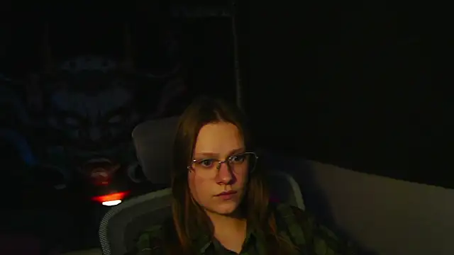 TessaSwans online show from January 2025 04:17:01 PM