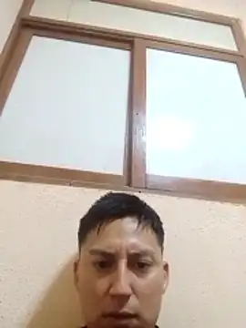 LuisMex1998 online show from April 2026 11:18:02 AM