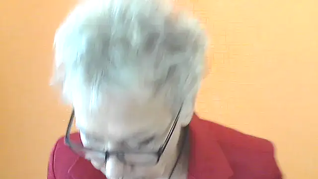 NessyJenixs online show from October 2025 07:08:01 AM