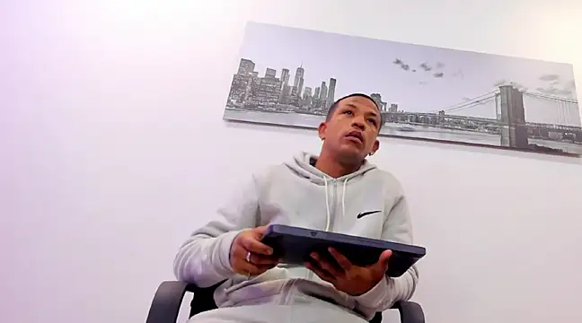 carlos alber12 online show from February 2025 06:52:01 PM