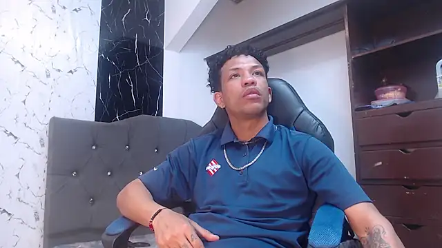 carlos alber12 online show from September 2025 06:52:02 PM