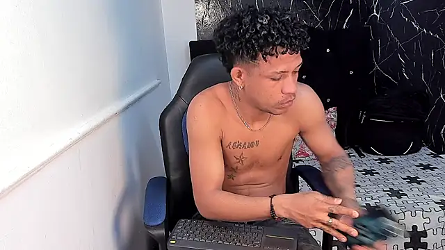 carlos alber12 online show from October 2025 12:57:02 PM