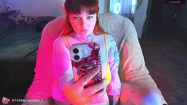 Snapshot of missmayaqueen chatting on July 2026 12:19:02 PM missmayaqueen online show from July 2026 12:19:02 PM