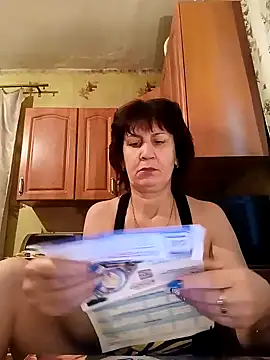 Laura Kiss online show from January 2025 05:35:01 AM