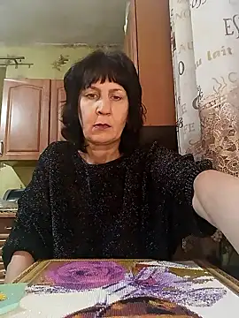 Snapshot of Laura_Kiss chatting on January 2026 04:38:02 AM Laura Kiss online show from January 2026 04:38:02 AM