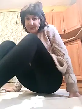 Snapshot of Laura_Kiss chatting on January 2026 05:56:01 AM Laura Kiss online show from January 2026 05:56:01 AM