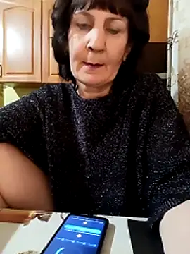 Snapshot of Laura_Kiss chatting on February 2026 03:48:02 PM Laura Kiss online show from February 2026 03:48:02 PM